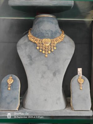 Gold Necklace Set o2