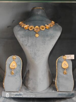 Gold Necklace Set o3